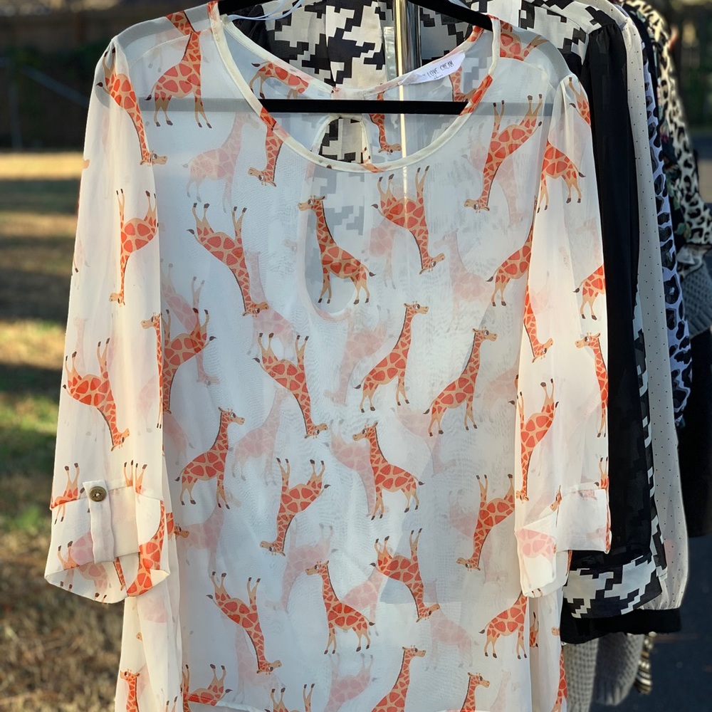Giraffe print blouse with keyhole back